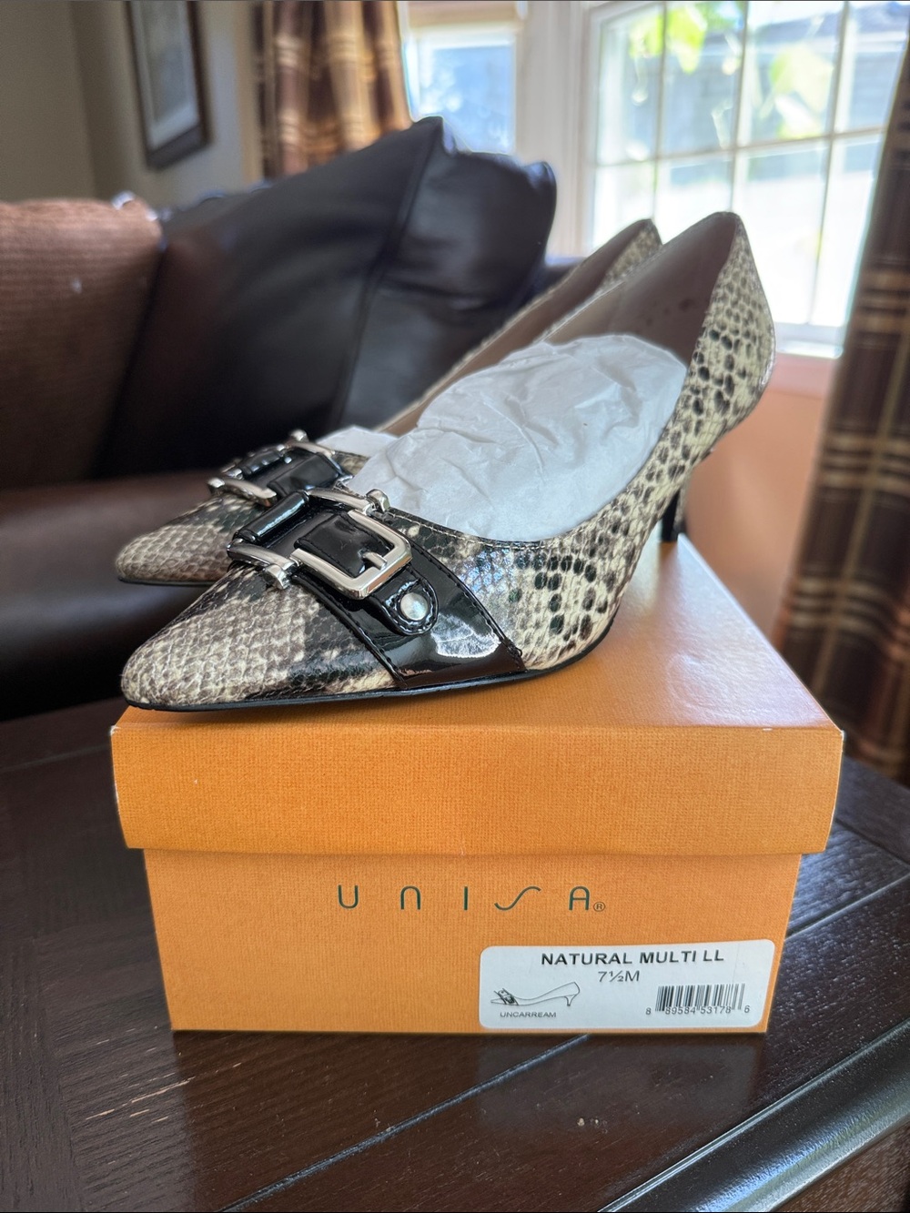 NWT Unisa snake print kitten heels with buckle
